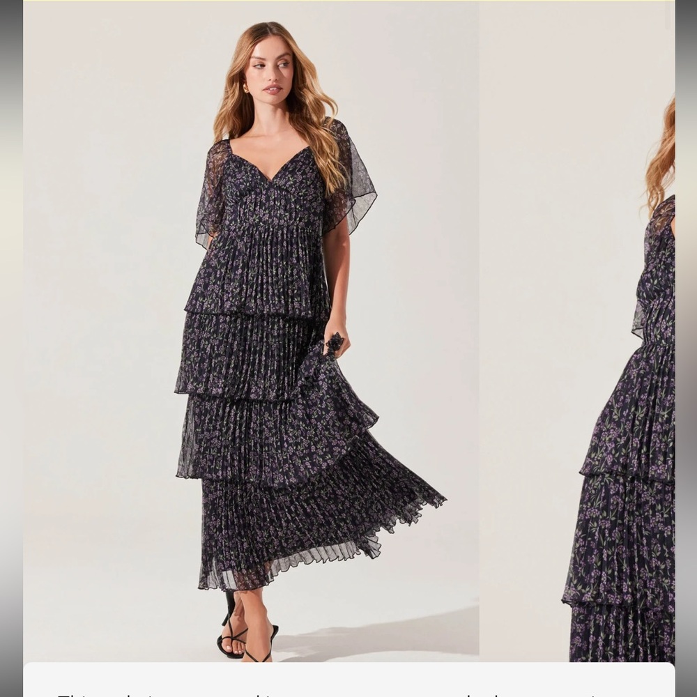 ASTR Elegant Navy Floral Dress, L